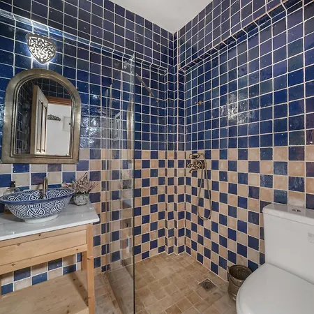 Vasoula Lindos, Jasmine And Gardenia Villa *