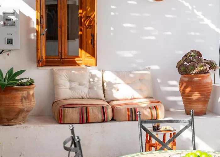 Vasoula Lindos, Jasmine And Gardenia Villa *