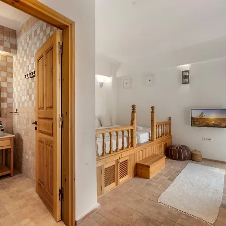 Вилла Vasoula Lindos, Jasmine And Gardenia *