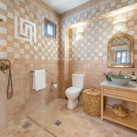 Vasoula Lindos, Jasmine And Gardenia Villa Lindos (Rhodes)