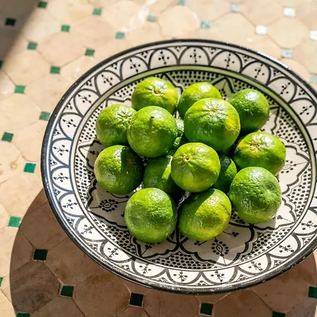 Vasoula Lindos, Jasmine And Gardenia Линдос