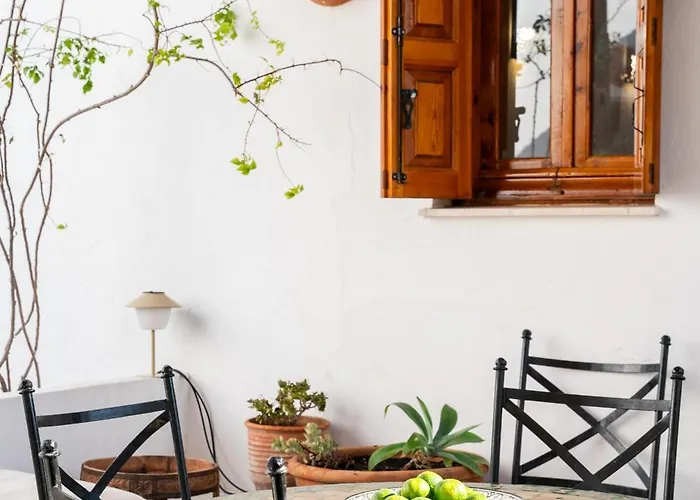 Vasoula Lindos, Jasmine And Gardenia Villa