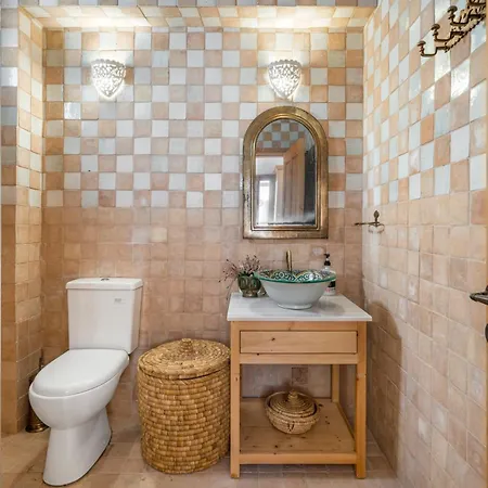 Vasoula Lindos, Jasmine And Gardenia Villa *